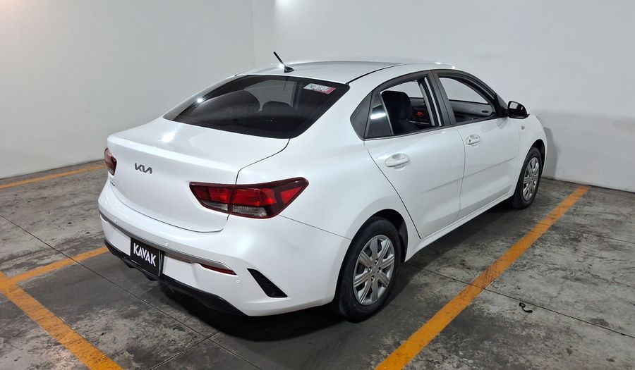 Kia Rio 1.6 L AUTO Sedan 2022