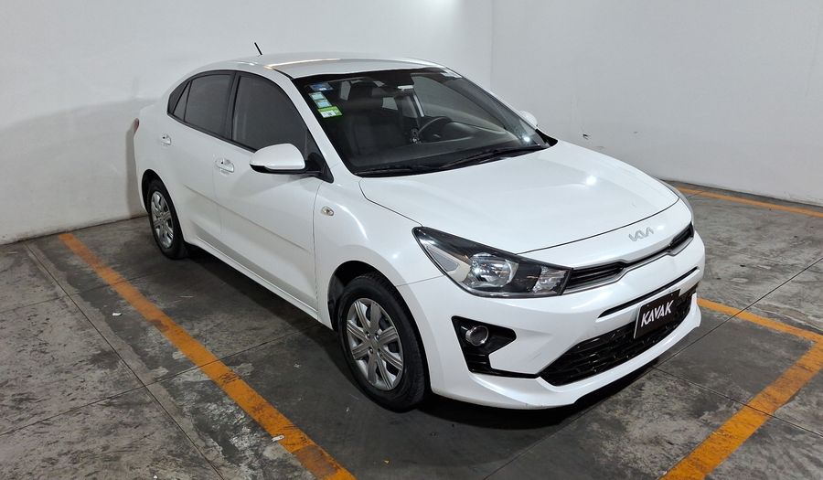 Kia Rio 1.6 L AUTO Sedan 2022