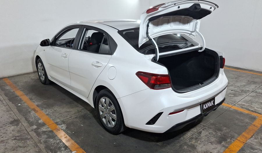 Kia Rio 1.6 L AUTO Sedan 2022