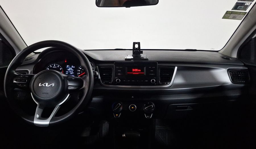 Kia Rio 1.6 L AUTO Sedan 2022