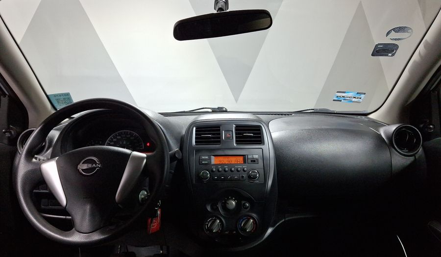 Nissan V-drive 1.6 A/C AUDIO Sedan 2023