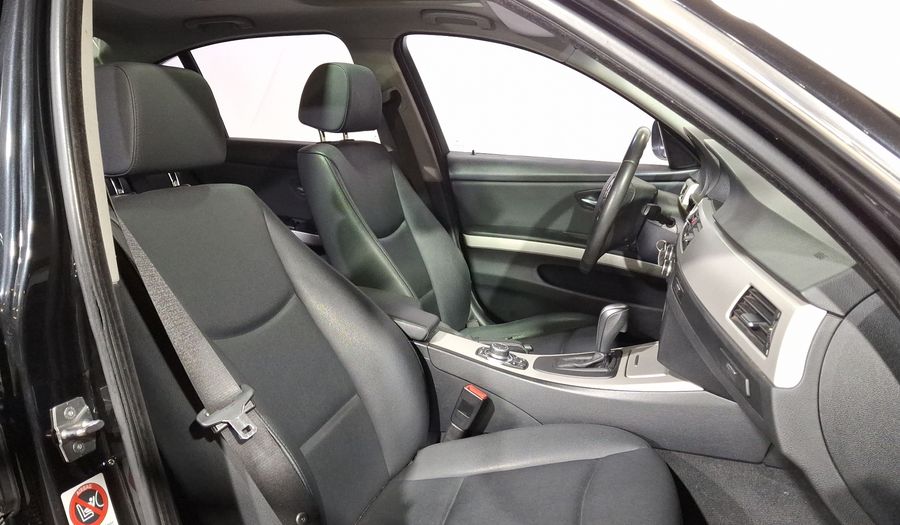 Bmw Serie 3 2.5 325IA NAVI AT Sedan 2010