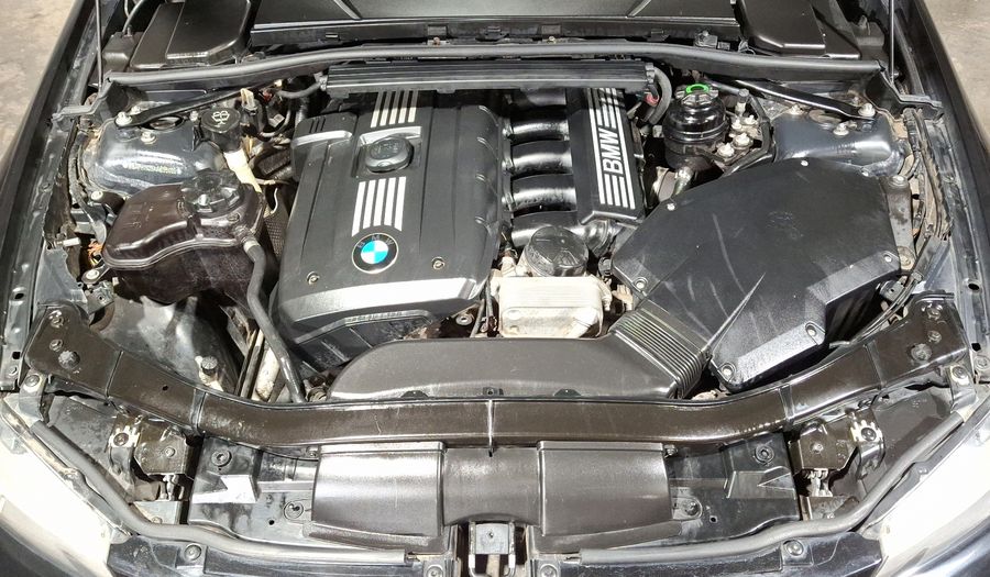 Bmw Serie 3 2.5 325IA NAVI AT Sedan 2010