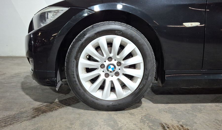 Bmw Serie 3 2.5 325IA NAVI AT Sedan 2010