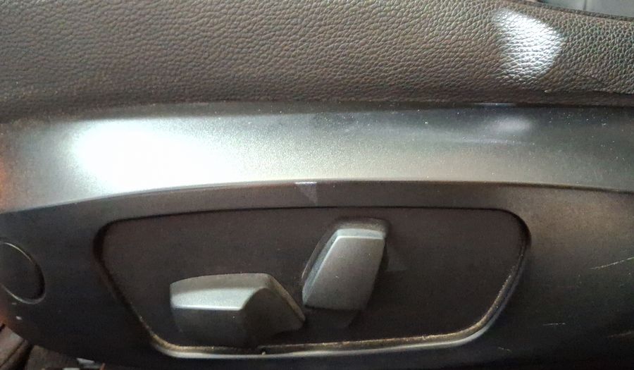 Bmw Serie 3 2.5 325IA NAVI AT Sedan 2010
