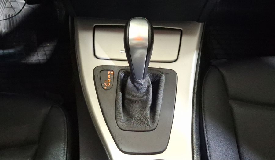 Bmw Serie 3 2.5 325IA NAVI AT Sedan 2010
