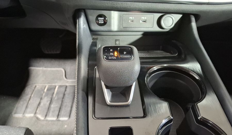 Nissan X-trail 2.5 EXCLUSIVE 2 ROW CVT Suv 2025