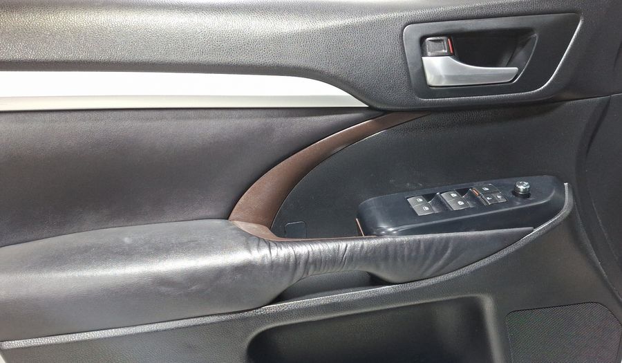 Toyota Highlander 3.5 XLE Suv 2016