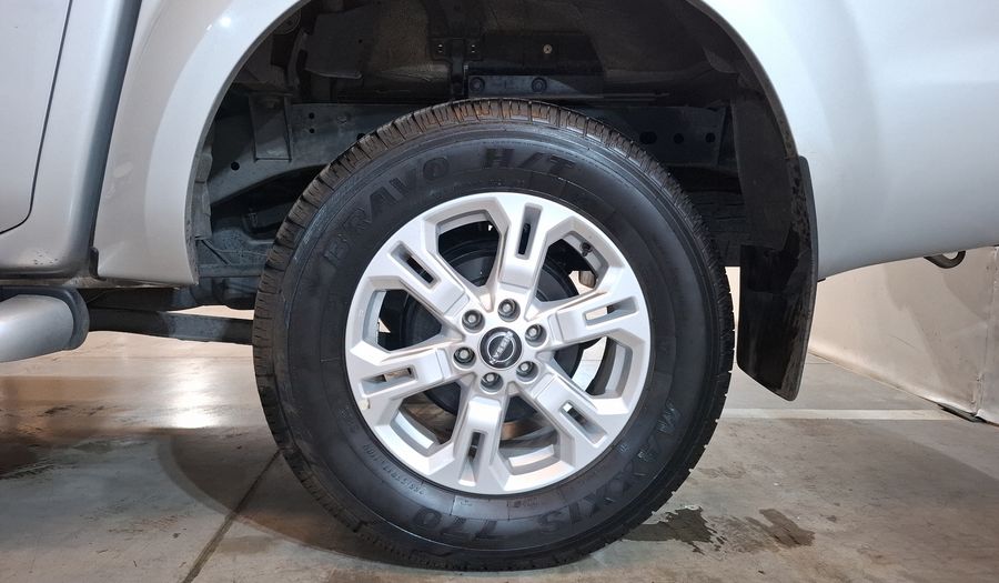 Nissan Frontier 2.5 LE AUTO Pickup 2024