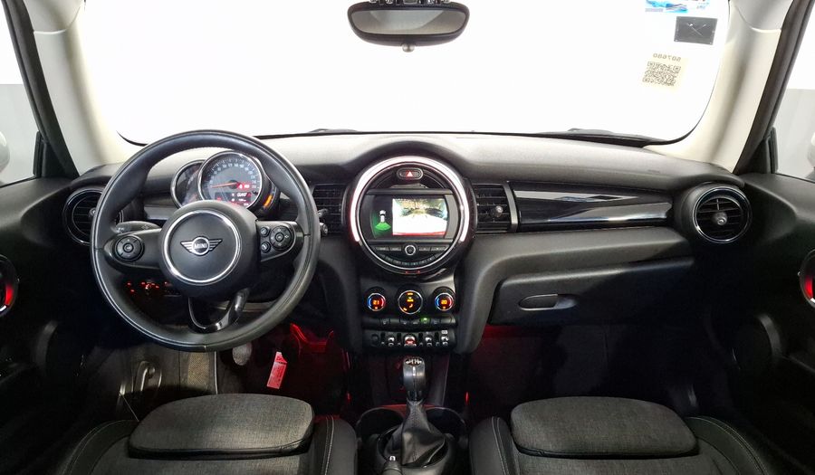 Mini Cooper 1.5 COOPER CHILI Hatchback 2021