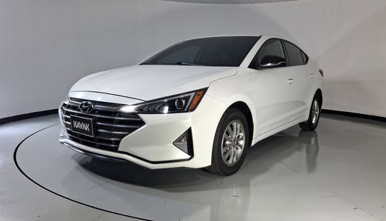 Hyundai • Elantra