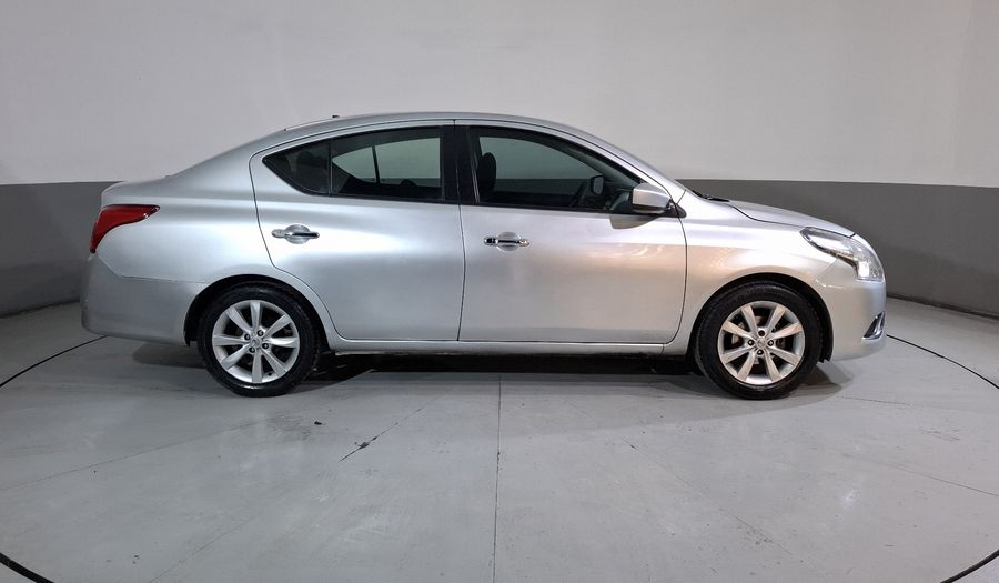 Nissan Versa 1.6 ADVANCE TA AC Sedan 2016