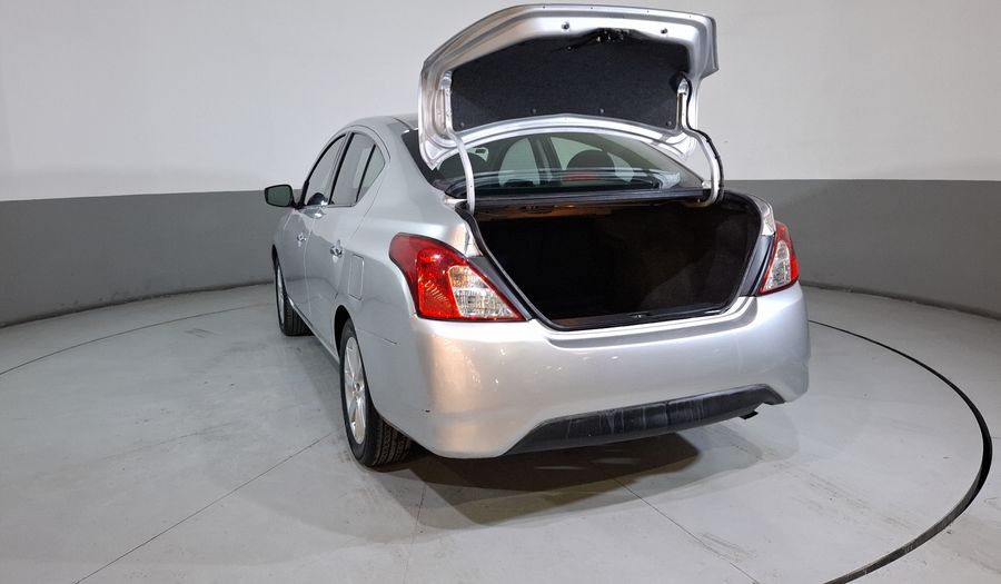 Nissan Versa 1.6 ADVANCE TA AC Sedan 2016
