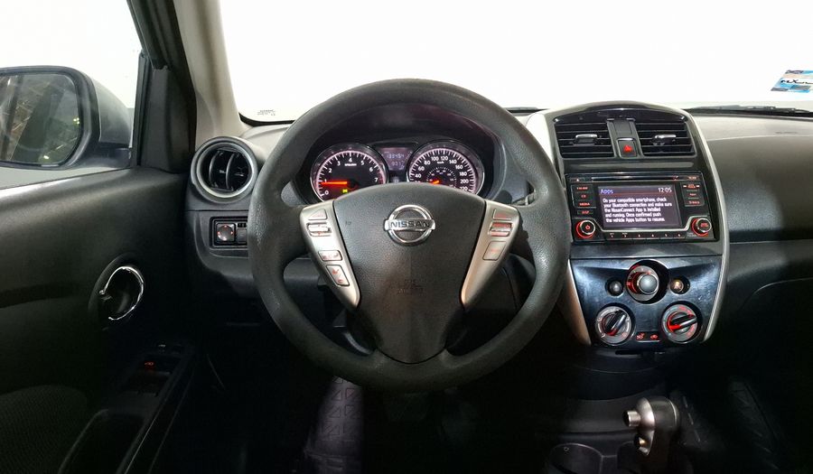 Nissan Versa 1.6 ADVANCE TA AC Sedan 2016