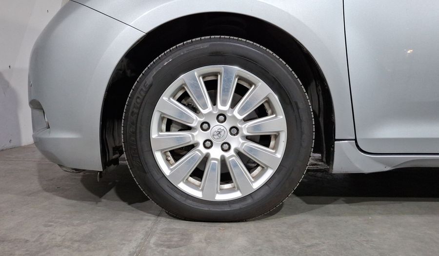 Toyota Sienna 3.5 LIMITED AT Minivan 2017