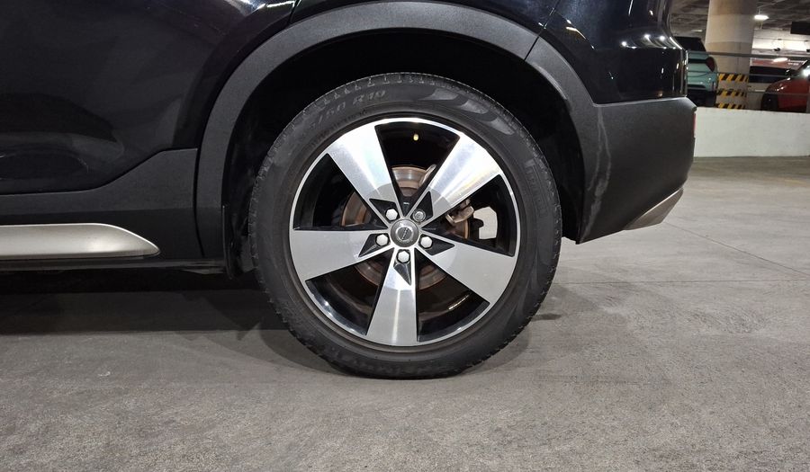 Volvo Xc40 2.0 T5 MOMENTUM AUTO 4WD Suv 2020