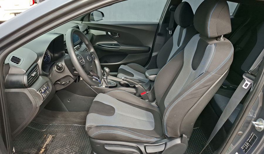 Hyundai Veloster 2.0 JS PLUS Hatchback 2020
