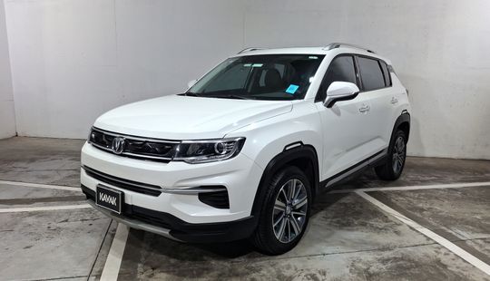 2023 • 50,000 km • Automático