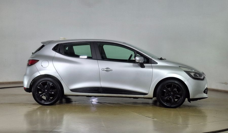 Renault Clio 1.2 EXPRESSION Hatchback 2016