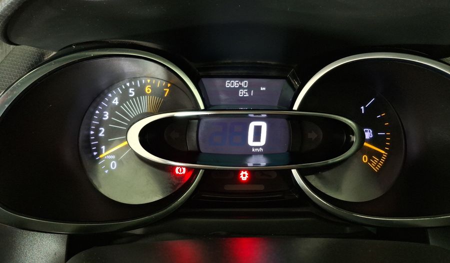 Renault Clio 1.2 EXPRESSION Hatchback 2016