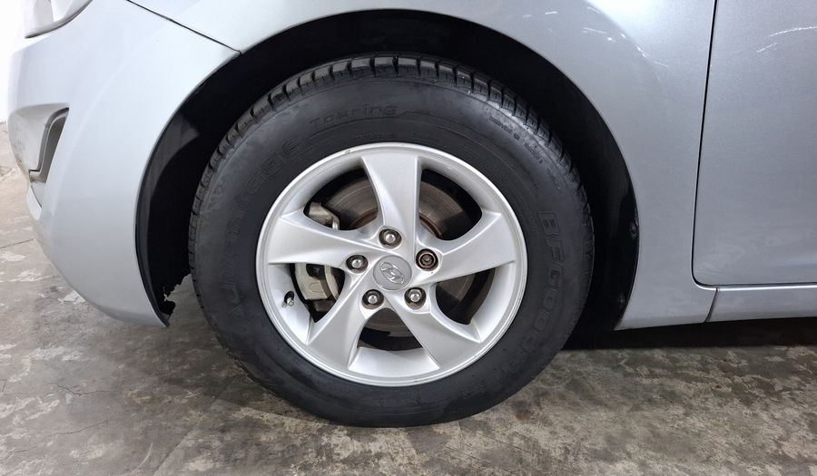 Hyundai Elantra 1.8 GLS AT Sedan 2016