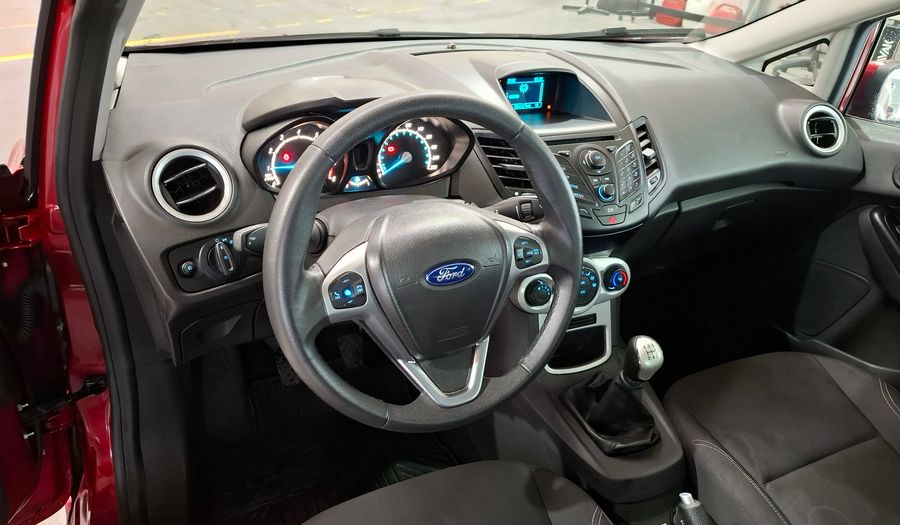Ford Fiesta Kinetic Design 1.6 SE Hatchback 2016