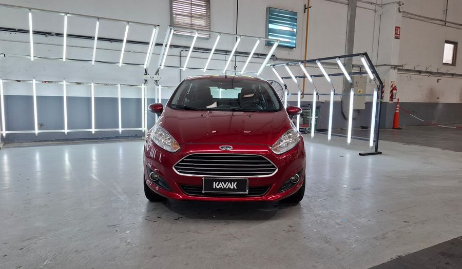 Ford Fiesta Kinetic Design 1.6 SE Hatchback 2016