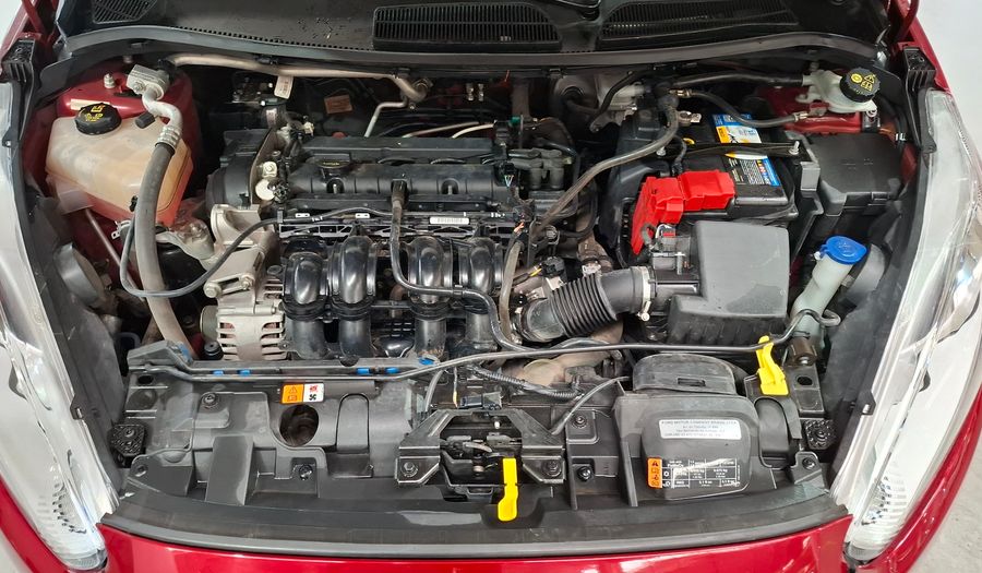 Ford Fiesta Kinetic Design 1.6 SE Hatchback 2016