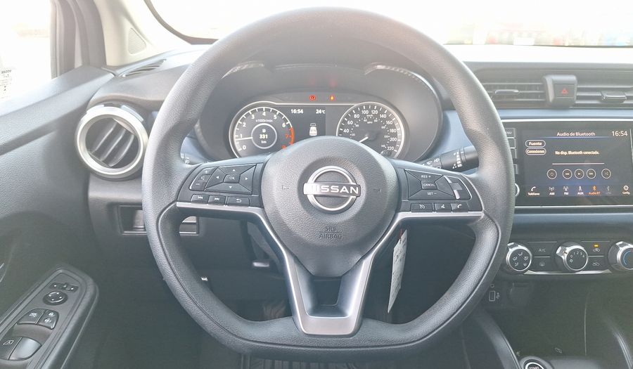 Nissan Versa 1.6 ADVANCE Sedan 2025