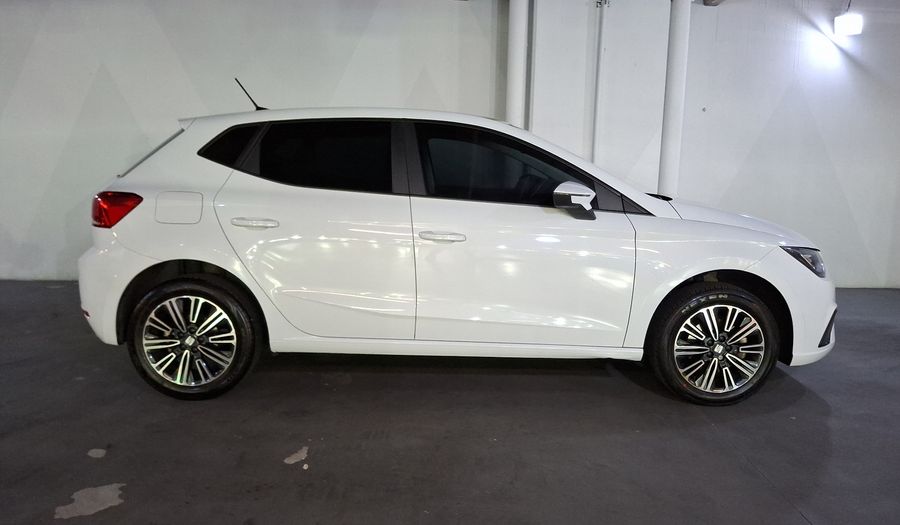Seat Ibiza 1.6 STYLE Hatchback 2024