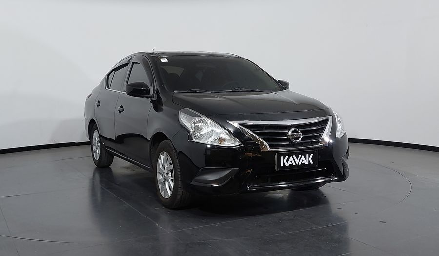 Nissan Versa 1.6 SL Sedan 2016