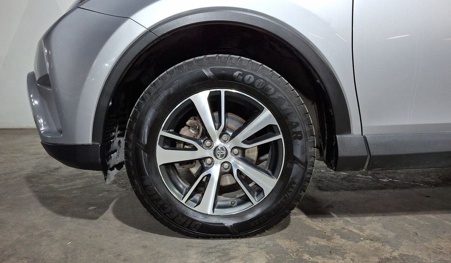 Toyota Rav4 2.5 XLE AWD AT Suv 2016