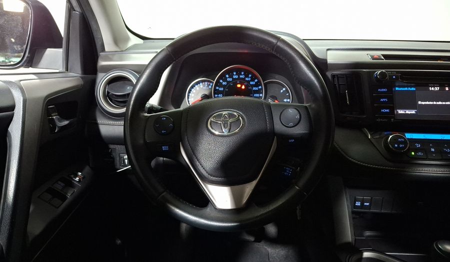 Toyota Rav4 2.5 XLE AWD AT Suv 2016