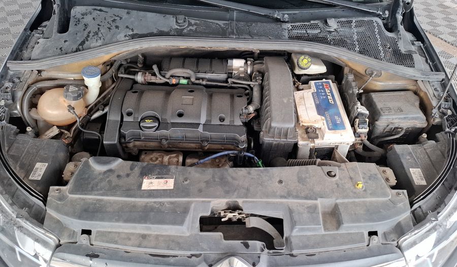 Citroen C-elysée 1.6 SHINE Sedan 2018