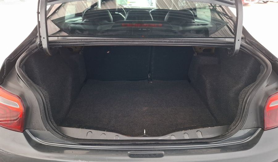 Citroen C-elysée 1.6 SHINE Sedan 2018