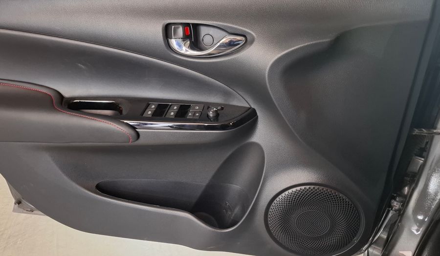 Toyota Yaris 1.5 S CVT Hatchback 2025