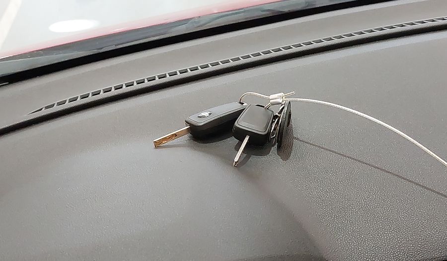 Chevrolet Onix 1.4 SPE/4 LTZ Hatchback 2015