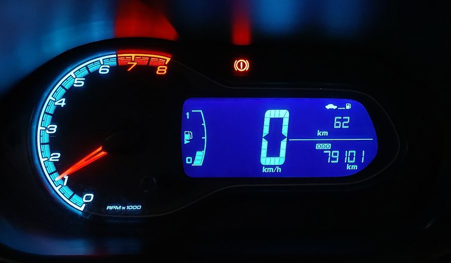 Chevrolet Onix 1.4 SPE/4 LTZ Hatchback 2015