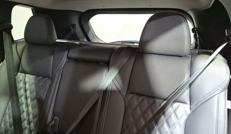 Mitsubishi Outlander 2.4 PHEV LIMITED AUTO 4WD Suv 2023