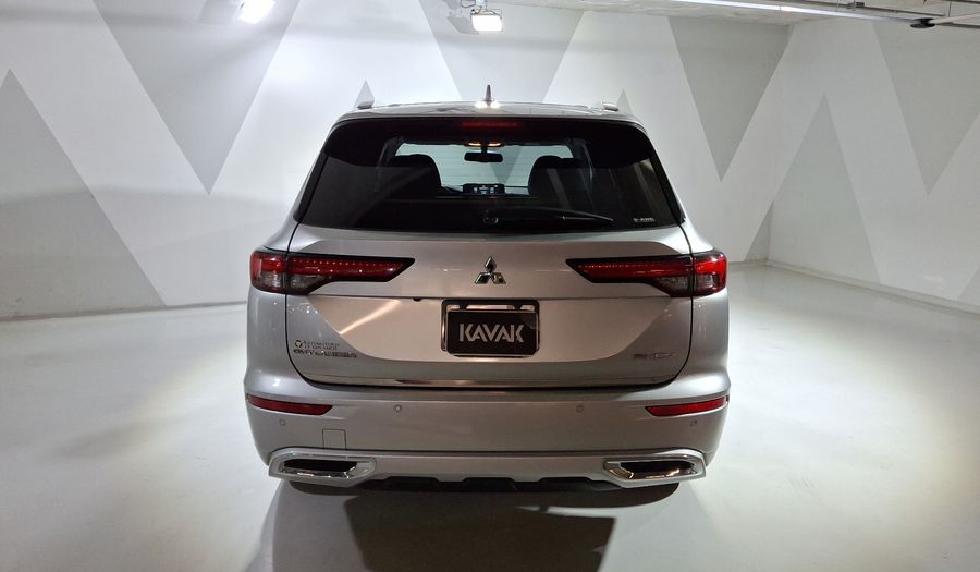 Mitsubishi Outlander 2.4 PHEV LIMITED AUTO 4WD Suv 2023