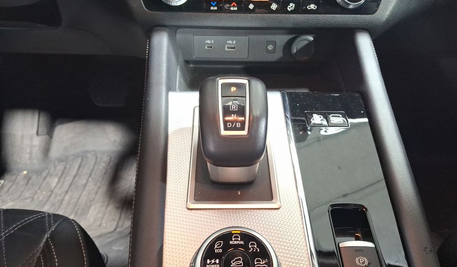Mitsubishi Outlander 2.4 PHEV LIMITED AUTO 4WD Suv 2023
