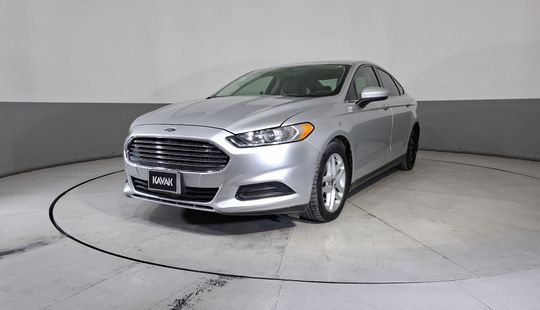 Ford • Fusion