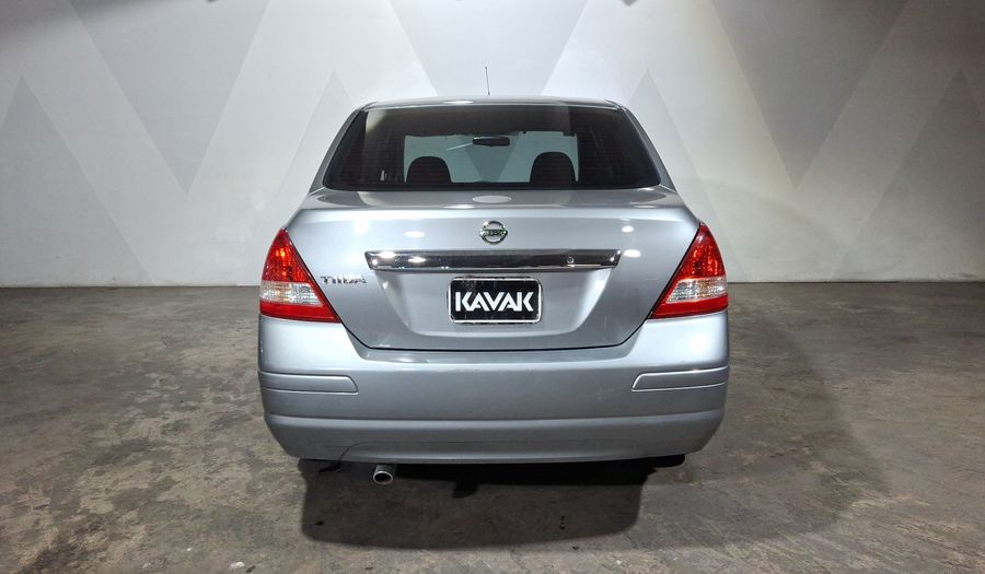 Nissan Tiida 1.8 ADVANCE MT Sedan 2017