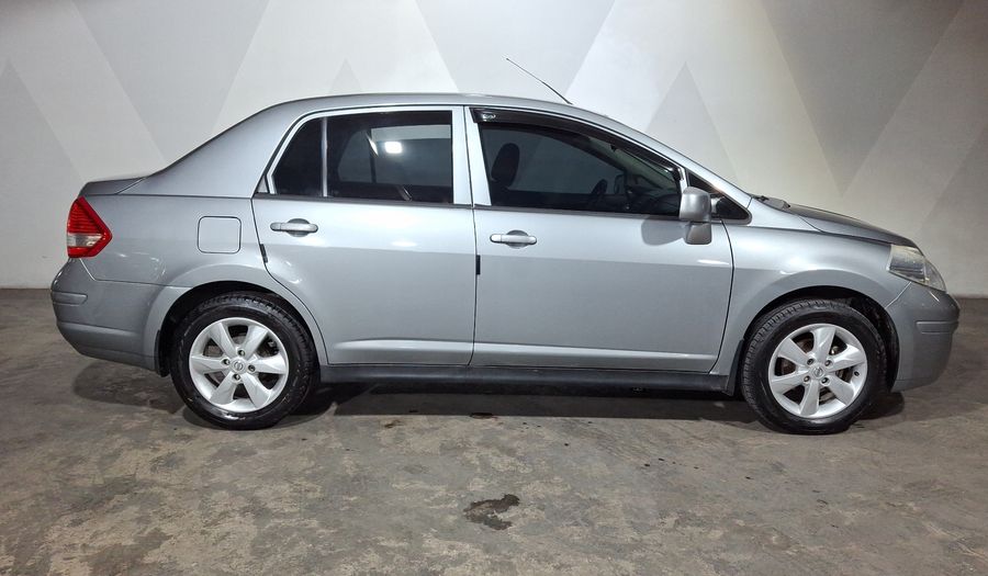 Nissan Tiida 1.8 ADVANCE MT Sedan 2017
