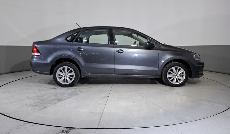 Volkswagen Vento 1.6 COMFORTLINE TIPTRONIC Sedan 2017