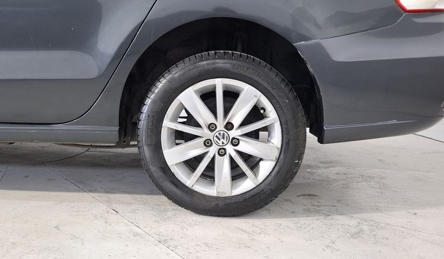 Volkswagen Vento 1.6 COMFORTLINE TIPTRONIC Sedan 2017