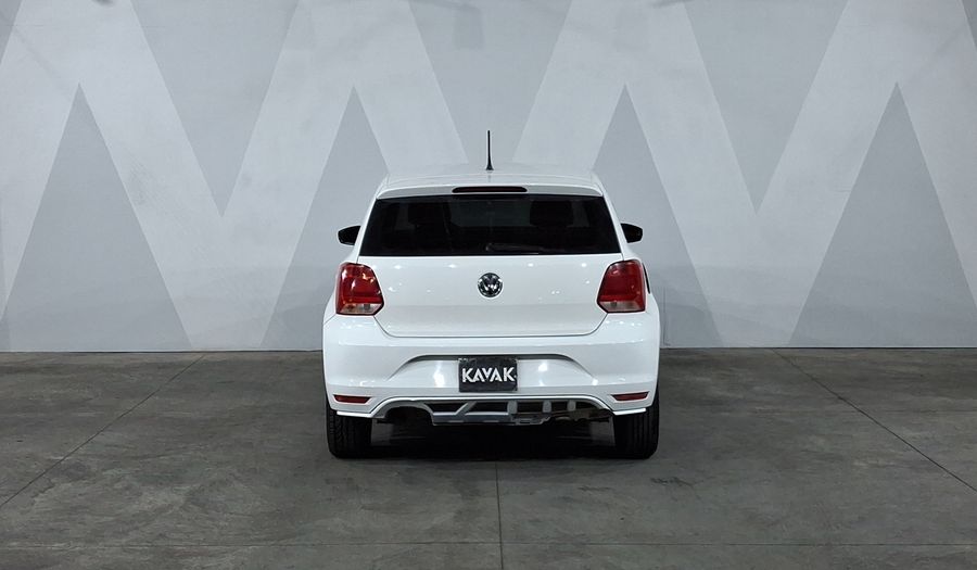 Volkswagen Polo 1.6 STARTLINE Hatchback 2022