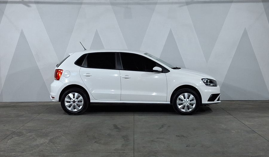 Volkswagen Polo 1.6 STARTLINE Hatchback 2022
