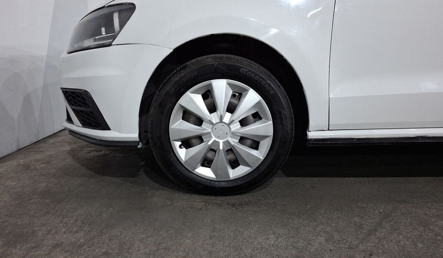 Volkswagen Polo 1.6 STARTLINE Hatchback 2022