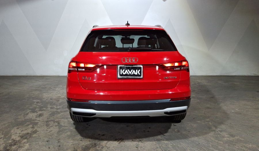 Audi Q3 1.4 35 TFSI DYNAMIC DCT Suv 2022